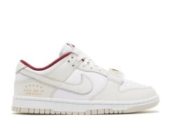 Nike Wmns Dunk Low SE 'Sisterhood'