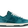 Nike Wmns Dunk Low 'Green Velvet'